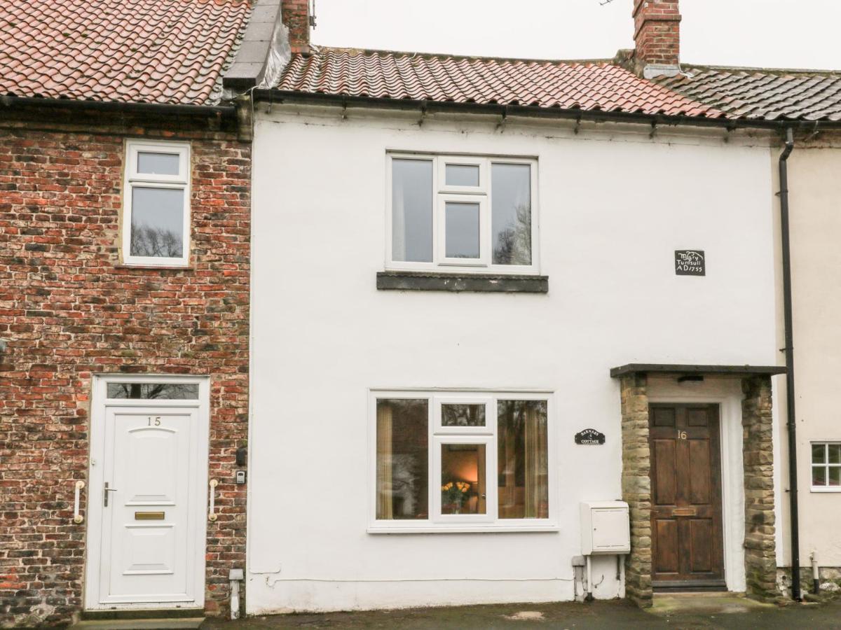 Barnaby Cottage Ярм Екстер'єр фото